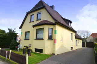 Haus Einfahrt4